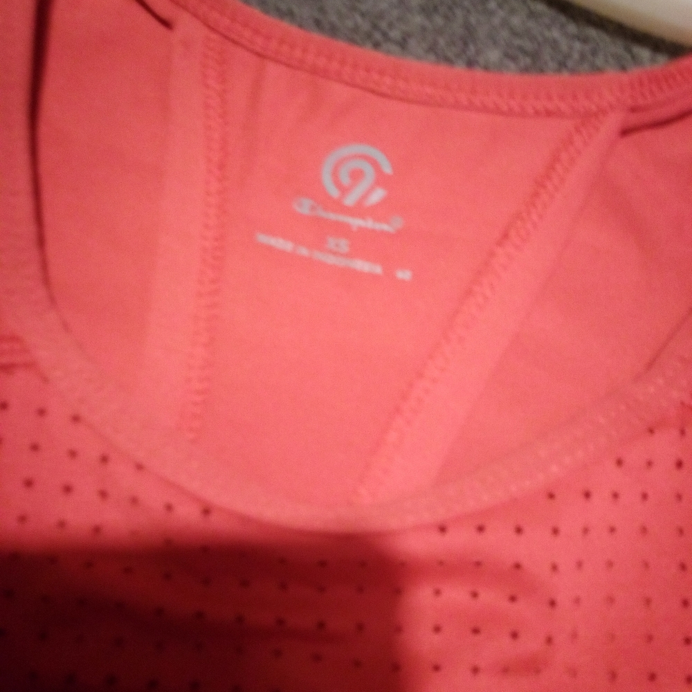 Coral tank top with nice back 😊